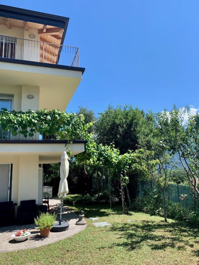 Villa Edo Lake View Tenno Exterior foto